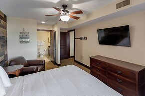 Chase On The Lake Resort Hotel