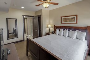 Chase On The Lake Resort Hotel