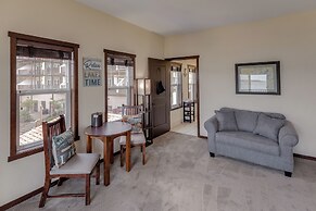 Chase On The Lake Resort Hotel