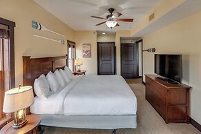 Chase On The Lake Resort Hotel