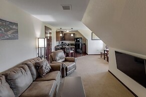 Chase On The Lake Resort Hotel