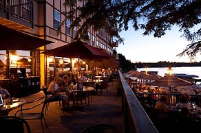 Chase On The Lake Resort Hotel