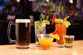 Chase On The Lake Resort Hotel