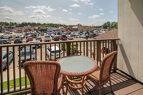 Chase On The Lake Resort Hotel