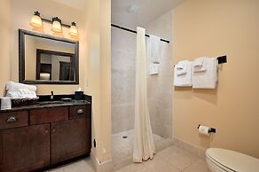 Chase On The Lake Resort Hotel