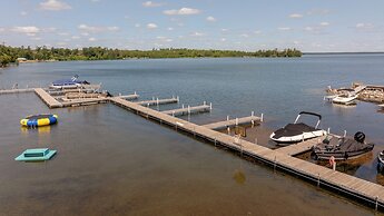 Chase On The Lake Resort Hotel