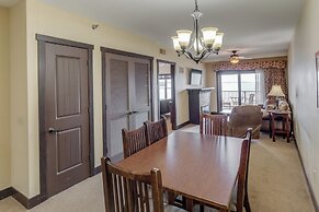 Chase On The Lake Resort Hotel