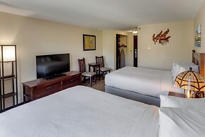 Chase On The Lake Resort Hotel