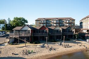 Chase On The Lake Resort Hotel