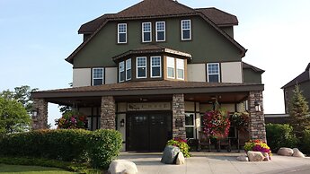 Chase On The Lake Resort Hotel