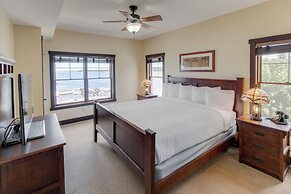 Chase On The Lake Resort Hotel