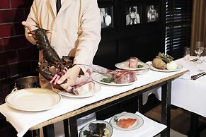 W Minneapolis - The Foshay