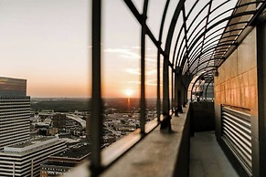 W Minneapolis - The Foshay