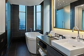 W Minneapolis - The Foshay