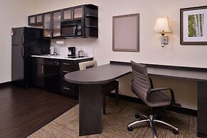 Candlewood Suites Terre Haute by IHG