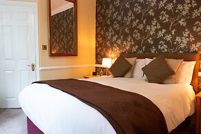 Woodlands Lodge Hotel