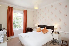 Woodlands Lodge Hotel