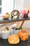 Woodlands Lodge Hotel