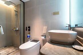 Landmark International Hotel