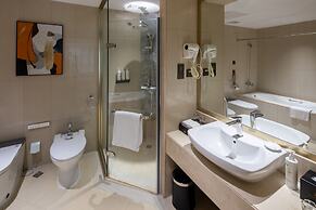 Landmark International Hotel
