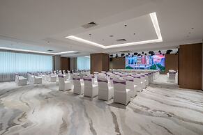 Landmark International Hotel