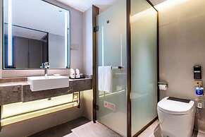 Landmark International Hotel