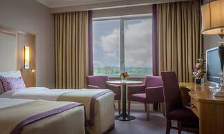 Charleville Park Hotel & Leisure Club