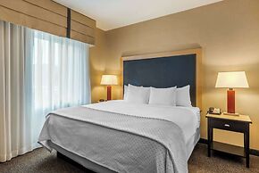 Cambria Hotel Akron - Canton Airport