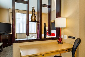 Cambria Hotel Akron - Canton Airport