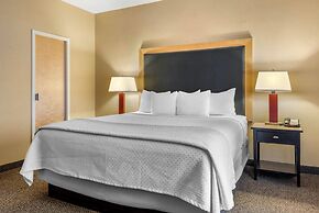 Cambria Hotel Akron - Canton Airport
