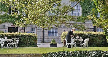 Best Western Plus Aston Hall Hotel