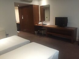 Best Western Plus Aston Hall Hotel