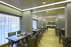 Ramada by Wyndham Downtown Beirut