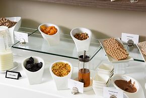 Ramada by Wyndham Downtown Beirut