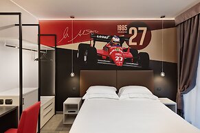 Hotel Maranello Village