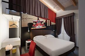 Hotel Maranello Village