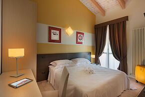 Hotel Maranello Village