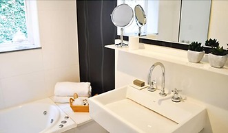 Maitre Hotel Boutique