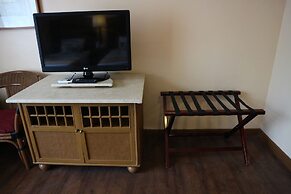 Boracay Tropics Resort Hotel