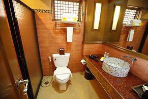 Boracay Tropics Resort Hotel