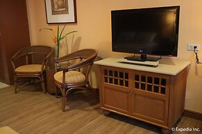 Boracay Tropics Resort Hotel