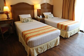 Boracay Tropics Resort Hotel