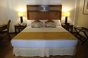 Boracay Tropics Resort Hotel