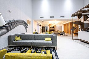 DoubleTree by Hilton Sulphur Lake Charles