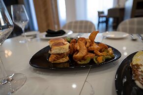 DoubleTree by Hilton Sulphur Lake Charles