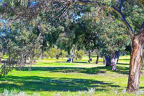 Barooga Country Inn Motel
