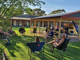 Barooga Country Inn Motel