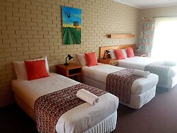 Barooga Country Inn Motel