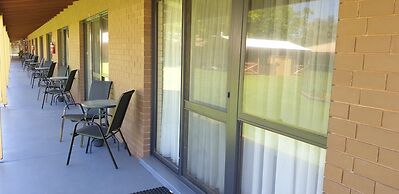 Barooga Country Inn Motel