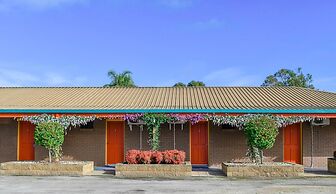 Barooga Country Inn Motel